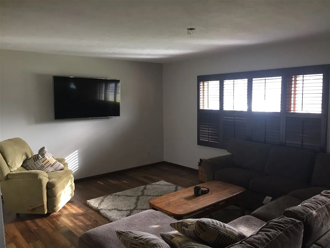 3 bed, 1287 sqft, $1,650 — Photo 3