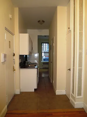 Rented by Waverly Realty Associates | media 52