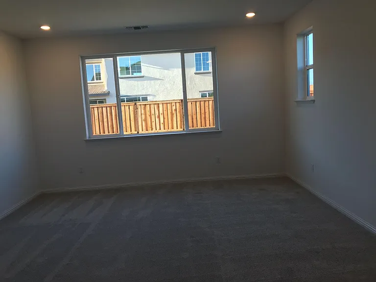 Barrett Ct — Photo 11