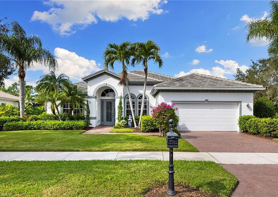 8856 Mustang Island Cir, Naples, FL 34113 | MLS #224064425 | Zillow