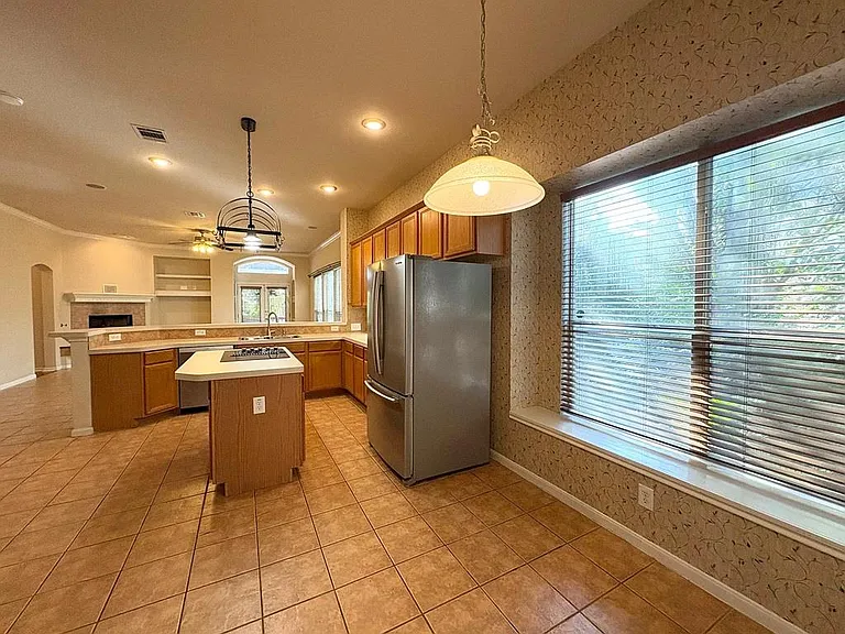 1837 Maize Bend Dr — Photo 5