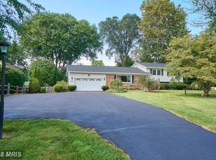 2612 Alvey Dr, Haymarket, VA 20169