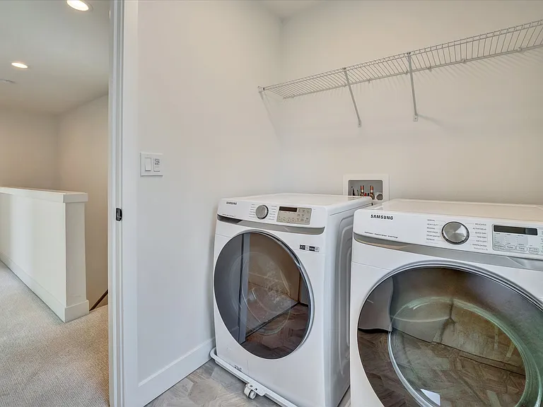 18402 Corliss Ave N #A — Photo 29