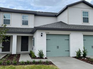 1599 Wynford Cir, Tavares, FL 32778