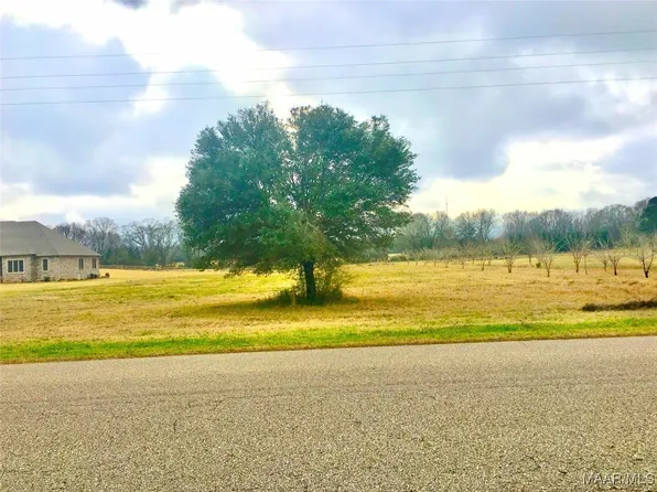 1701 Moores Ferry Rd, Selma, AL 36701