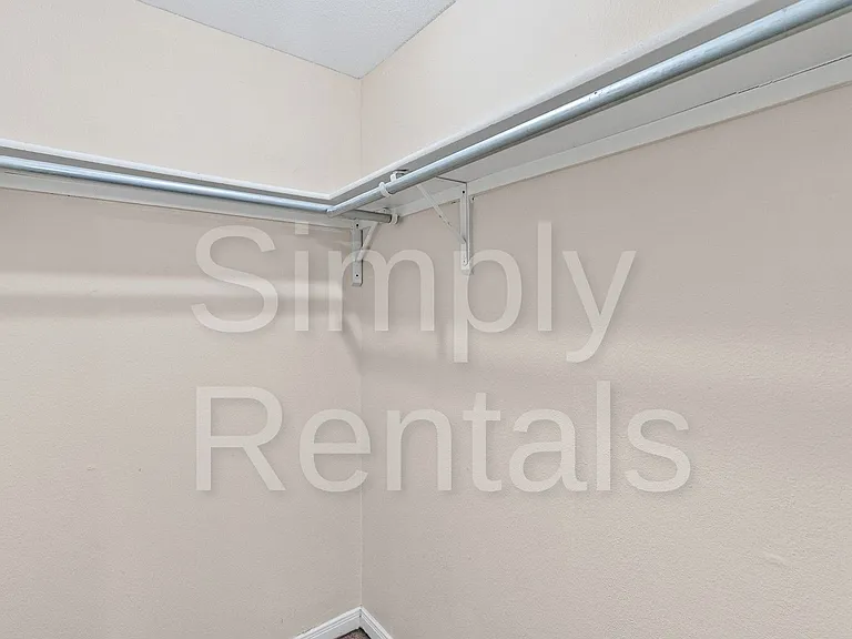 1220 Texas St — Photo 10
