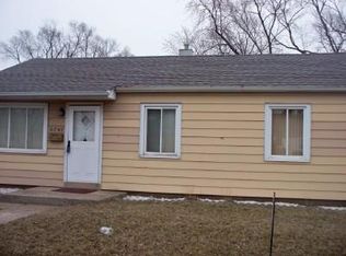 6747 Waveland Ave, Hammond, IN 46323