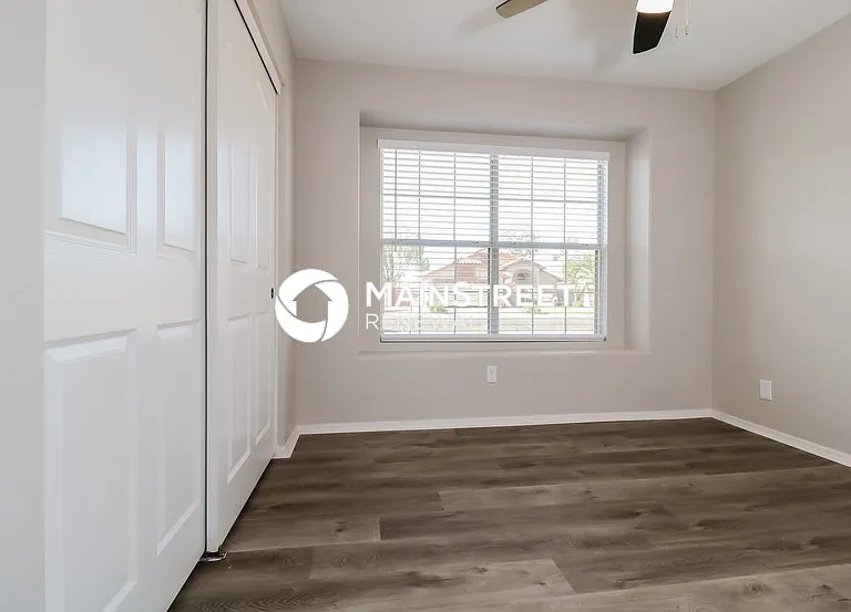 12509 W Palm Ln — Photo 12