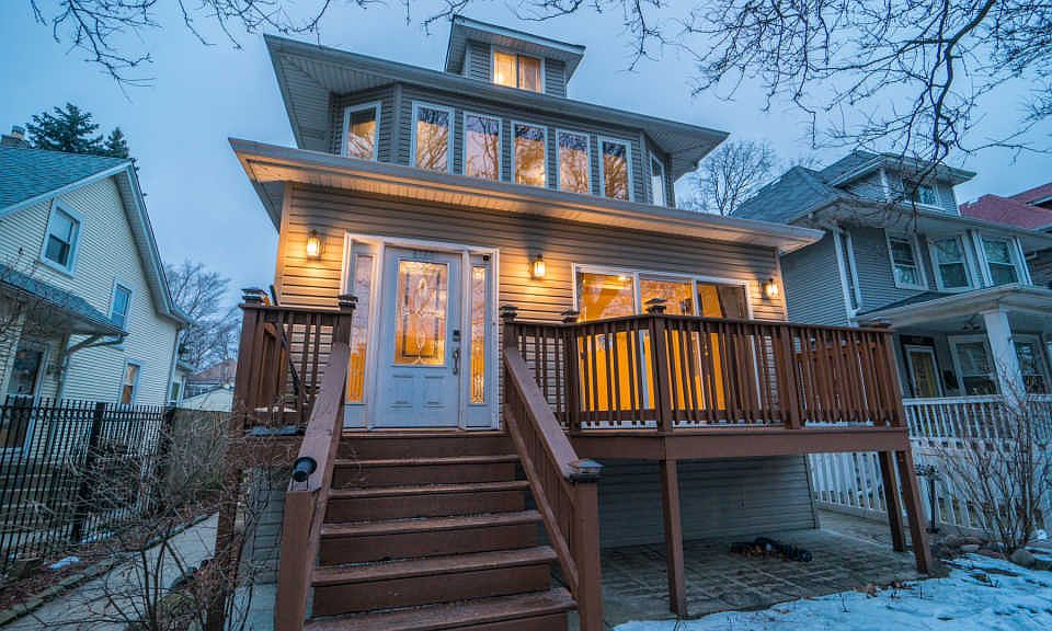 1st image of 5153 W Montrose Ave