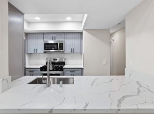 2512 England St APT 7, Huntington Beach, CA 92648