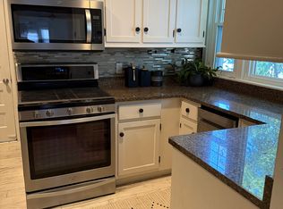 900 Outer Park Dr, Springfield, IL 62704