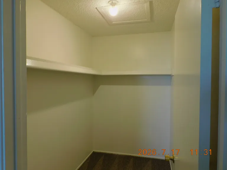 1276 W 20th Pl — Photo 6