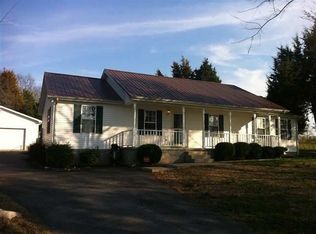 126 Rolling Meadows Dr, Bowling Green, KY 42101