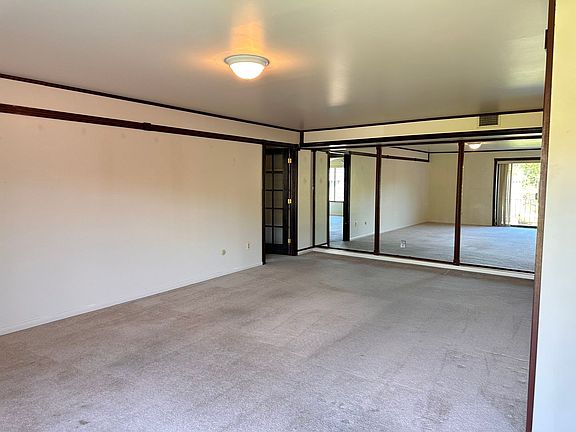 5th image of 1435 Forest Green Dr
