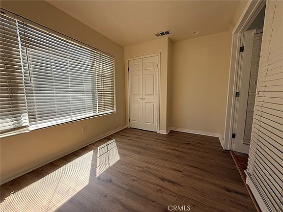 5th image of 351 S 2nd Ave