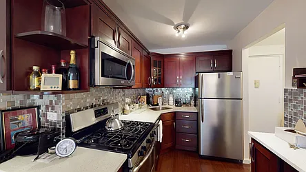 Rented by Chase Global Realty Corp