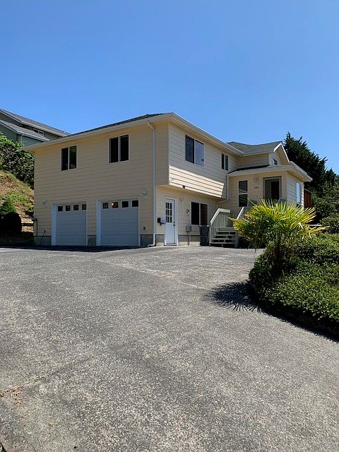 View of house from driveway.
