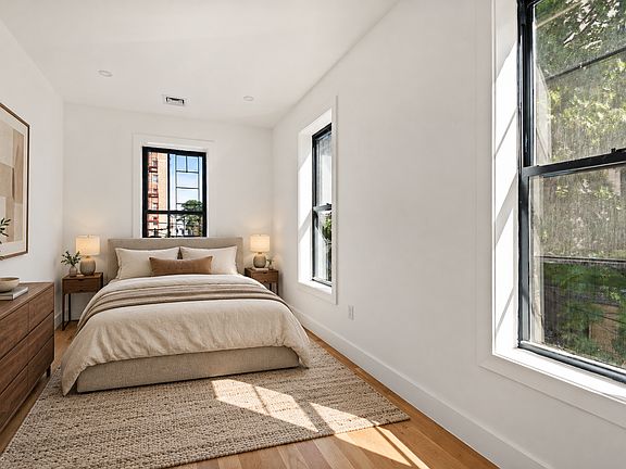 4th image of 259 E 28th St APT 2