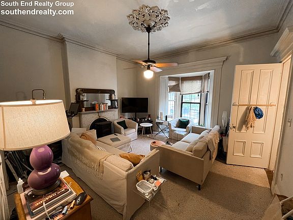 3rd image of 132 W Concord St #1B
