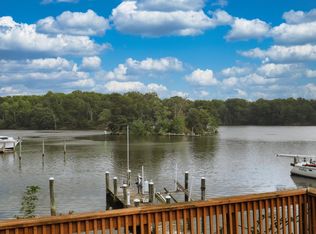 7833 Leymar Rd, Glen Burnie, MD 21060