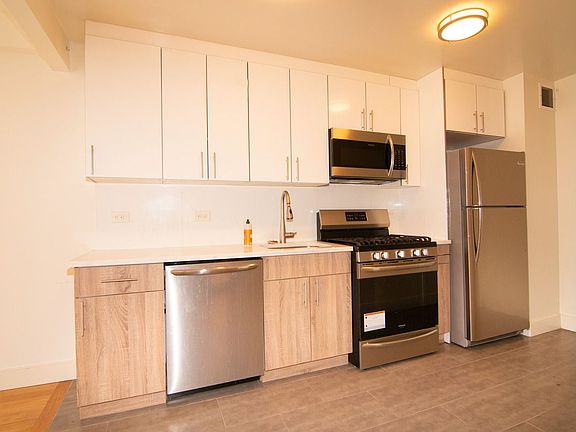 3rd image of 44 E 132nd St #3A