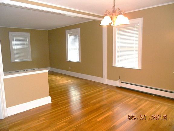 4th image of 204 Alden Ave #Fl1