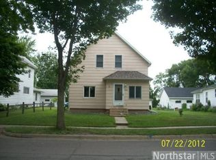 420 2nd St S, Winsted, MN 55395