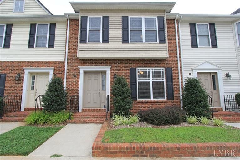 1st image of 3008 Hill St Unit 105