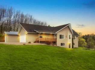 N406 Ten Mile Cir, Coon Valley, WI 54623