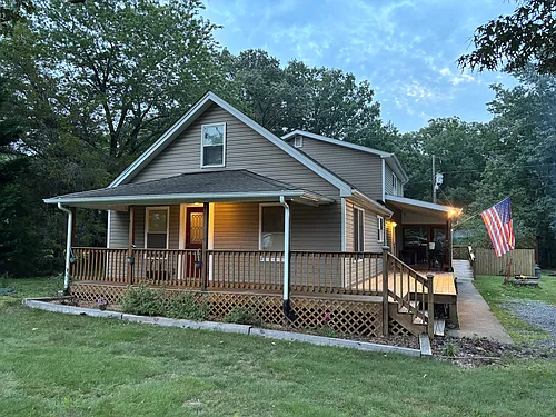 9717 Brock Rd Photo 1