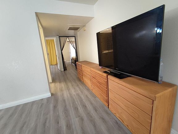 4th image of 800 Grand Ave Unit A19