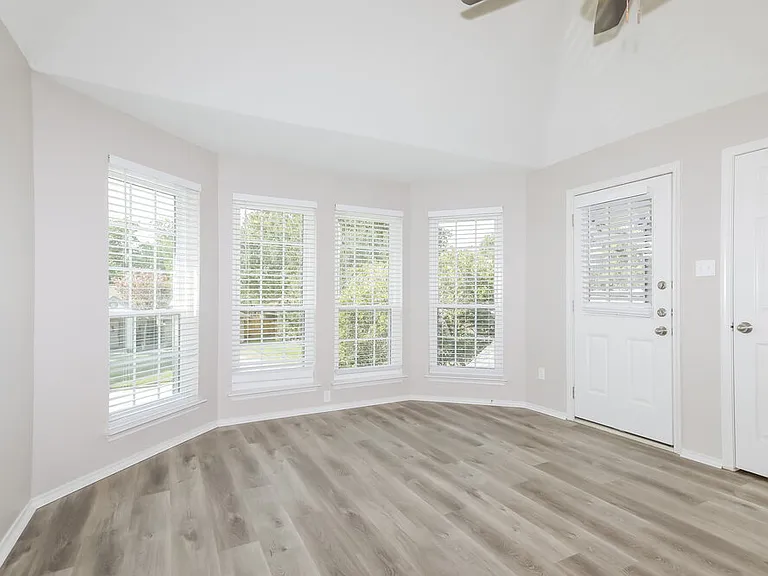 17003 Spruce Run Dr — Photo 11