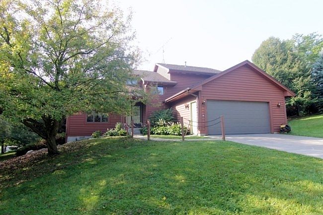 1st image of 7313 Clover Hill Dr