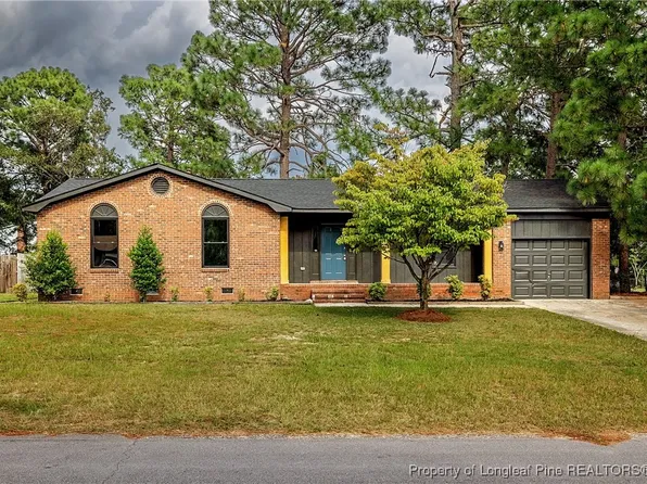 2039 Windlock Dr, Fayetteville, NC 28304