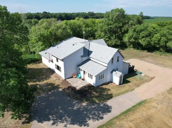 8665 Quinn Ave NW, South Haven, MN 55382