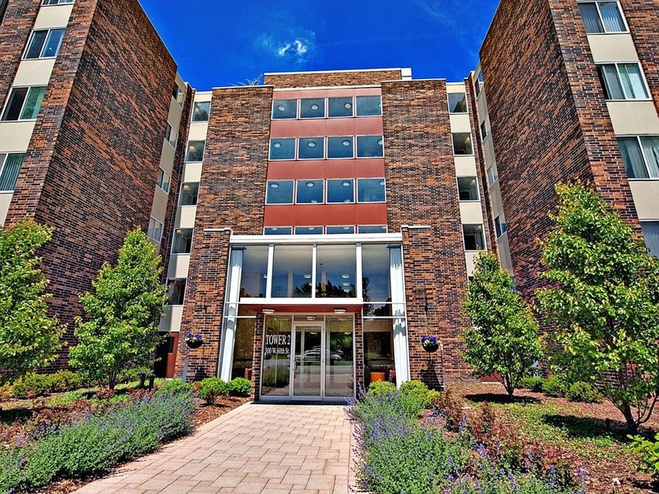 Twin Lake Towers Apartment Rentals Westmont, IL Zillow
