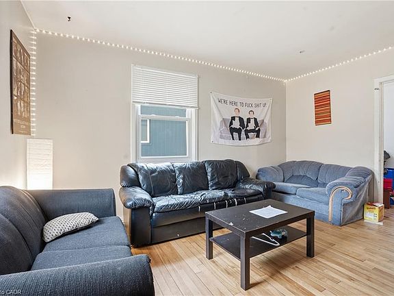 4th image of 139 Dalewood Ave