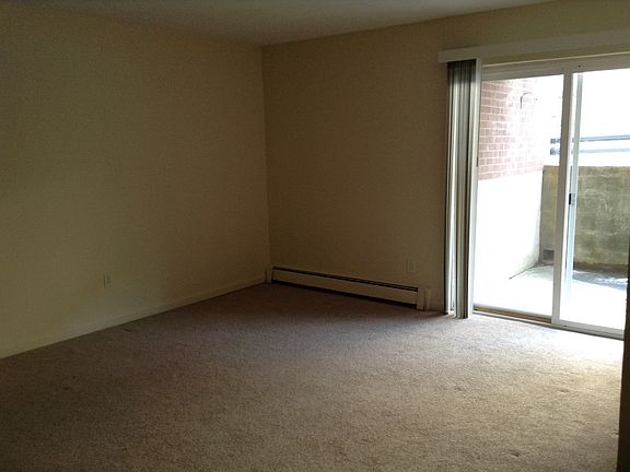 2nd image of 3239 Bishop St APT 7