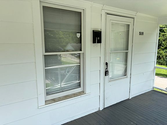 5th image of 519 Denver St