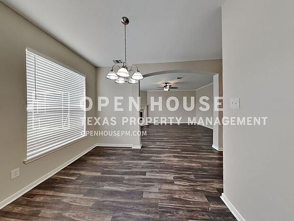 5th image of 3402 Brookside Dr