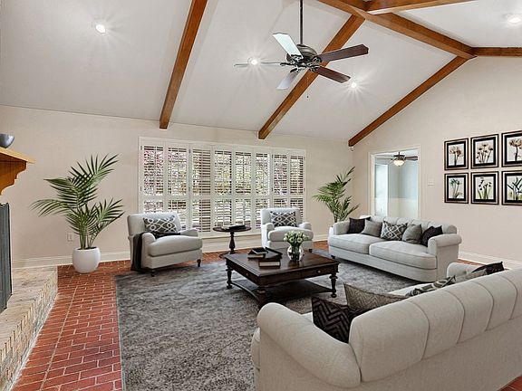 2nd image of 15643 Chanove Ave