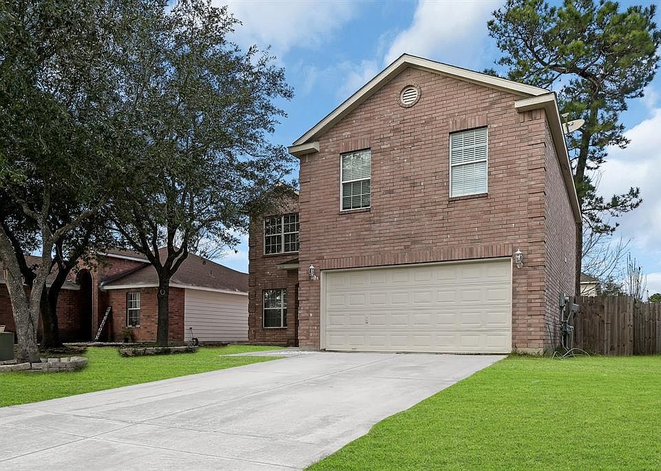 1st image of 448 Mystic Glen Loop