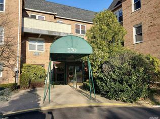 570 Broadway 1 B, Lynbrook, NY 11563