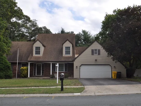7905 Elberta Dr, Severn, MD 21144