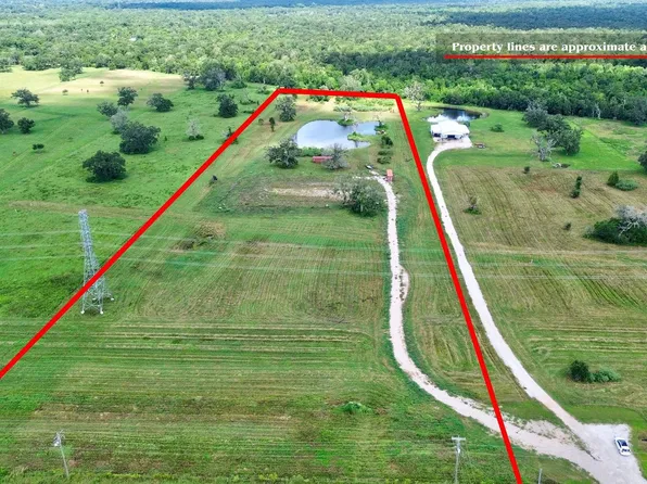 4 Fm 521 Rd, Angleton, TX 77515