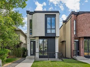 4214 W 16th St SW, Calgary, AB T2T 4E3