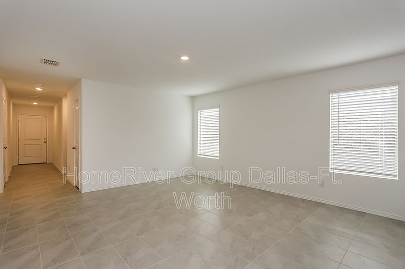 2307 Tallahassee Dr, Ennis, TX 75119 Zillow