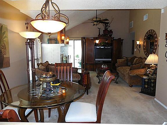 4th image of 2521 Bamberry Dr