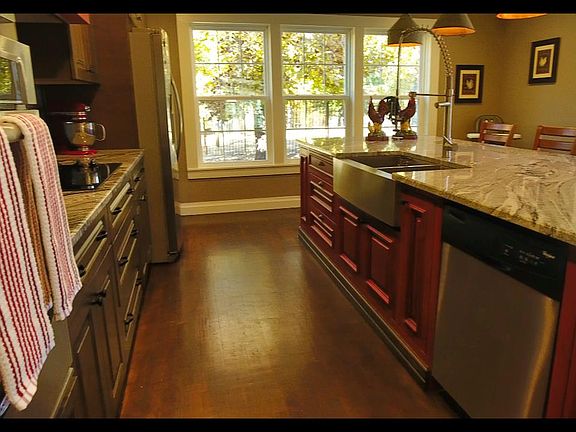 5th image of 10647 Old Indian Trail Dr