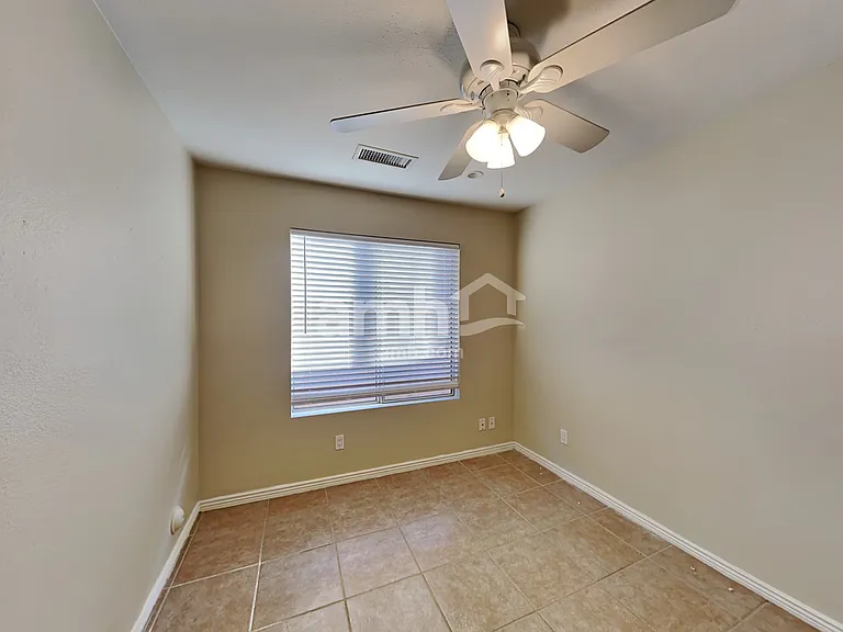 40 N Birch St — Photo 12